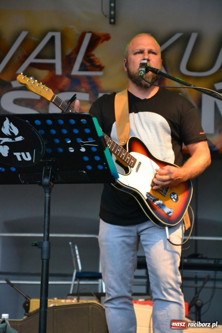 Zdjęcie w galerii na portalu naszraciborz.pl: Mate.O na zamku w Raciborzu FOTOREPORTAŻ  wiadomości z regionu