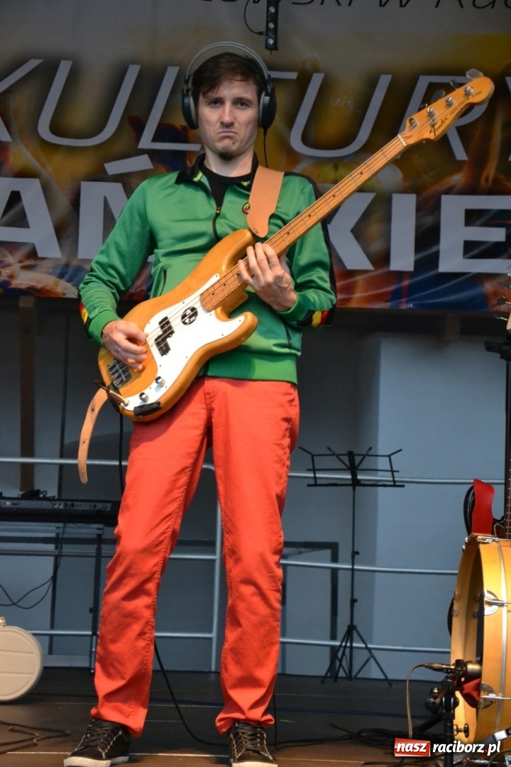 Zdjęcie w galerii na portalu naszraciborz.pl: Mate.O na zamku w Raciborzu FOTOREPORTAŻ  wiadomości z regionu