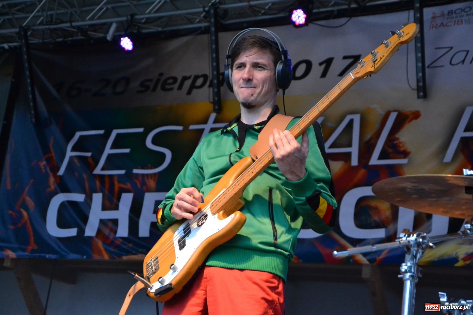 Zdjęcie w galerii na portalu naszraciborz.pl: Mate.O na zamku w Raciborzu FOTOREPORTAŻ  wiadomości z regionu