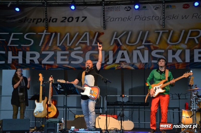 Zdjęcie w galerii na portalu naszraciborz.pl: Mate.O na zamku w Raciborzu FOTOREPORTAŻ  wiadomości z regionu