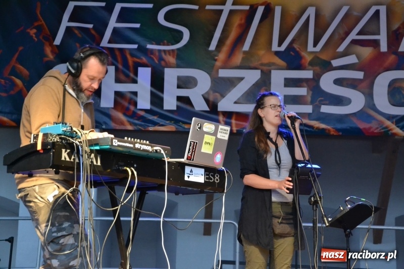 Zdjęcie w galerii na portalu naszraciborz.pl: Mate.O na zamku w Raciborzu FOTOREPORTAŻ  wiadomości z regionu