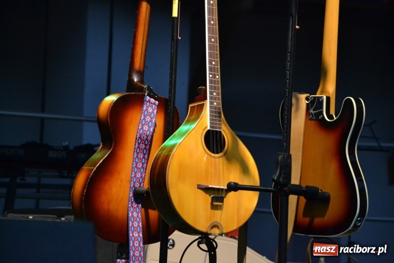 Zdjęcie w galerii na portalu naszraciborz.pl: Mate.O na zamku w Raciborzu FOTOREPORTAŻ  wiadomości z regionu