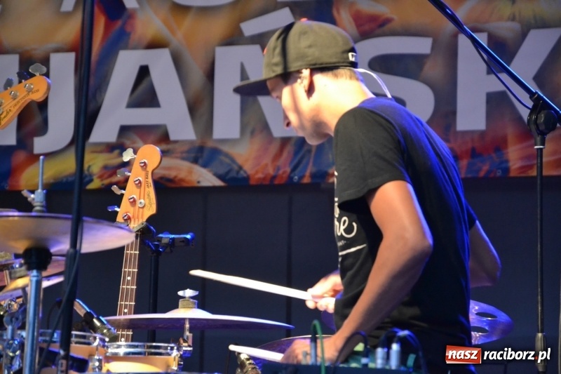 Zdjęcie w galerii na portalu naszraciborz.pl: Mate.O na zamku w Raciborzu FOTOREPORTAŻ  wiadomości z regionu