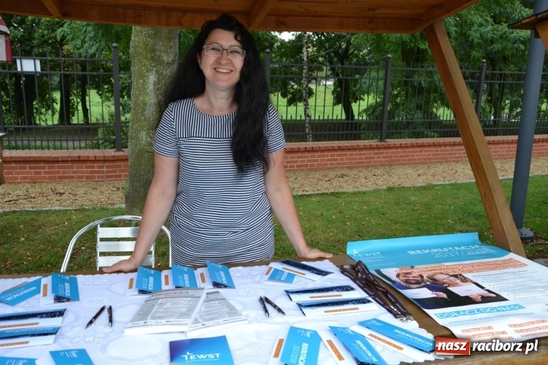 Zdjęcie w galerii na portalu naszraciborz.pl: Mate.O na zamku w Raciborzu FOTOREPORTAŻ  wiadomości z regionu