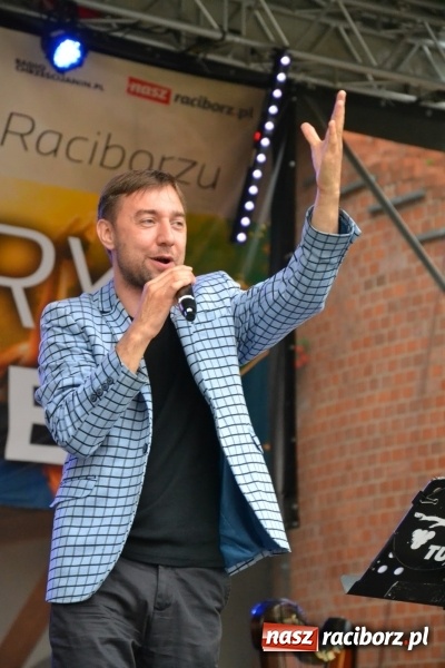 Zdjęcie w galerii na portalu naszraciborz.pl: Mate.O na zamku w Raciborzu FOTOREPORTAŻ  wiadomości z regionu