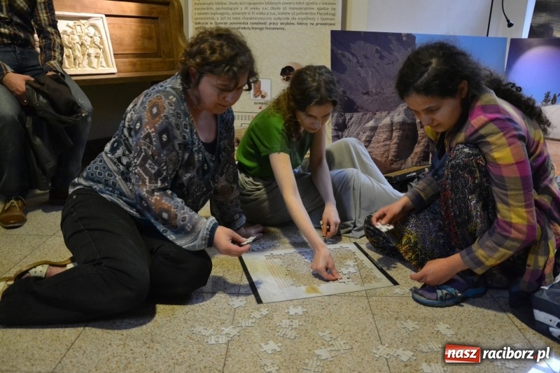 Zdjęcie w galerii na portalu naszraciborz.pl: Mate.O na zamku w Raciborzu FOTOREPORTAŻ  wiadomości z regionu