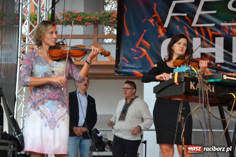 Zdjęcie w galerii na portalu naszraciborz.pl: Mate.O na zamku w Raciborzu FOTOREPORTAŻ  wiadomości z regionu