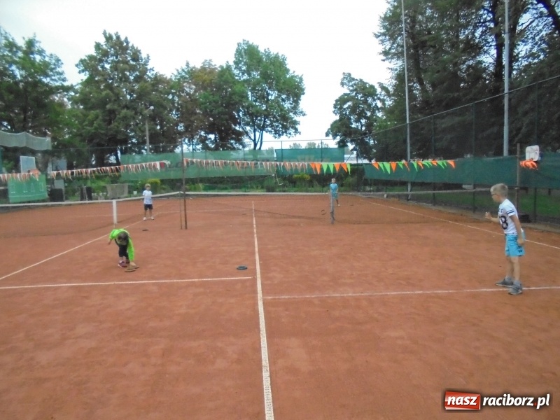 Zdjęcie w galerii na portalu naszraciborz.pl: Medale Solidarności dla najmłodszych wiadomości z regionu
