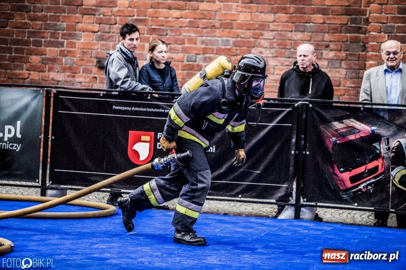 Zdjęcie w galerii na portalu naszraciborz.pl: Firefighter Combat Challenge - mocna rywalizacja w Raciborzu FOTO i WIDEO wiadomości z regionu