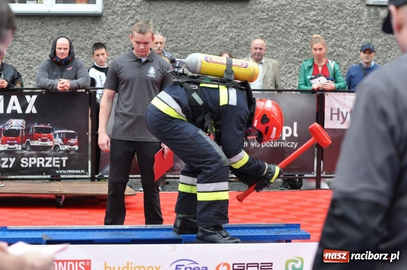 Zdjęcie w galerii na portalu naszraciborz.pl: Firefighter Combat Challenge - mocna rywalizacja w Raciborzu FOTO i WIDEO wiadomości z regionu