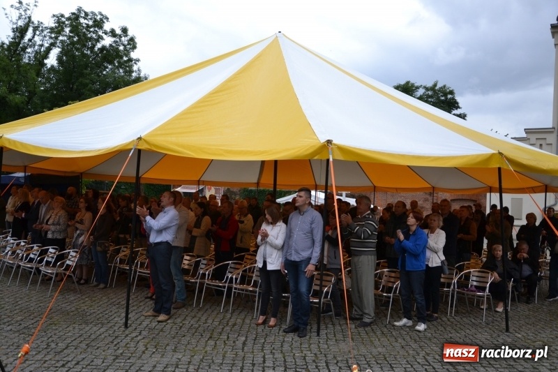 Zdjęcie w galerii na portalu naszraciborz.pl: Koncert uwielbienia kończy Festiwal Kultury Chrześcijańskiej w Raciborzu wiadomości z regionu