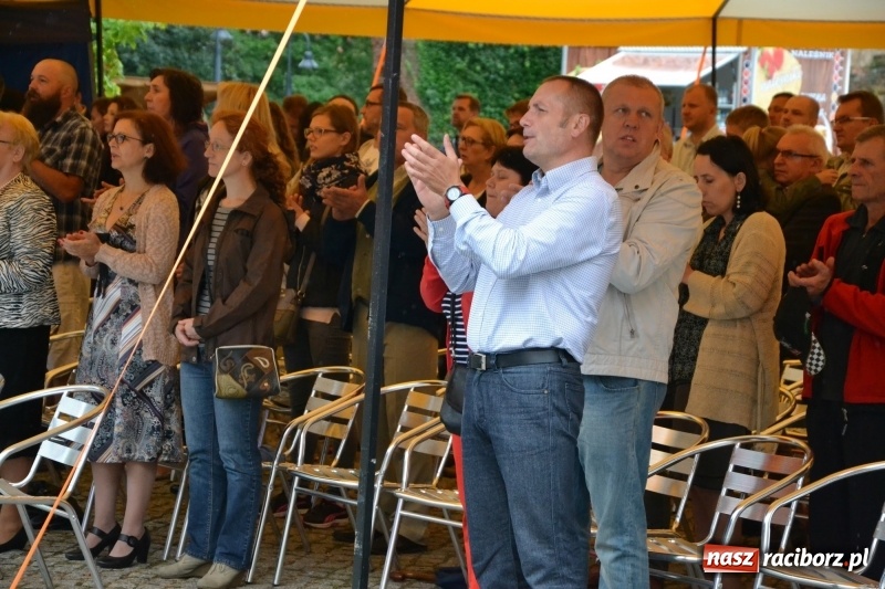 Zdjęcie w galerii na portalu naszraciborz.pl: Koncert uwielbienia kończy Festiwal Kultury Chrześcijańskiej w Raciborzu wiadomości z regionu