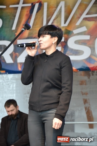 Zdjęcie w galerii na portalu naszraciborz.pl: Koncert uwielbienia kończy Festiwal Kultury Chrześcijańskiej w Raciborzu wiadomości z regionu