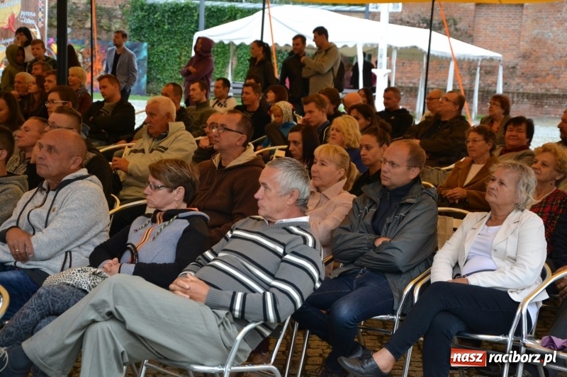 Zdjęcie w galerii na portalu naszraciborz.pl: Koncert uwielbienia kończy Festiwal Kultury Chrześcijańskiej w Raciborzu wiadomości z regionu