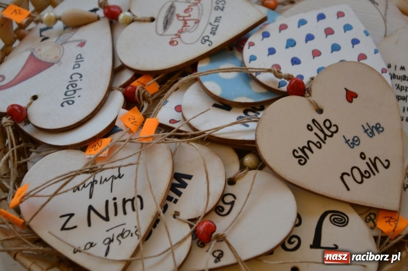 Zdjęcie w galerii na portalu naszraciborz.pl: Koncert uwielbienia kończy Festiwal Kultury Chrześcijańskiej w Raciborzu wiadomości z regionu