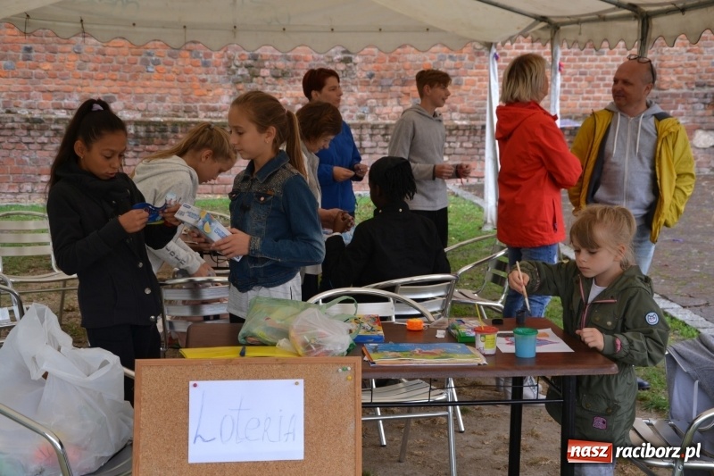 Zdjęcie w galerii na portalu naszraciborz.pl: Koncert uwielbienia kończy Festiwal Kultury Chrześcijańskiej w Raciborzu wiadomości z regionu