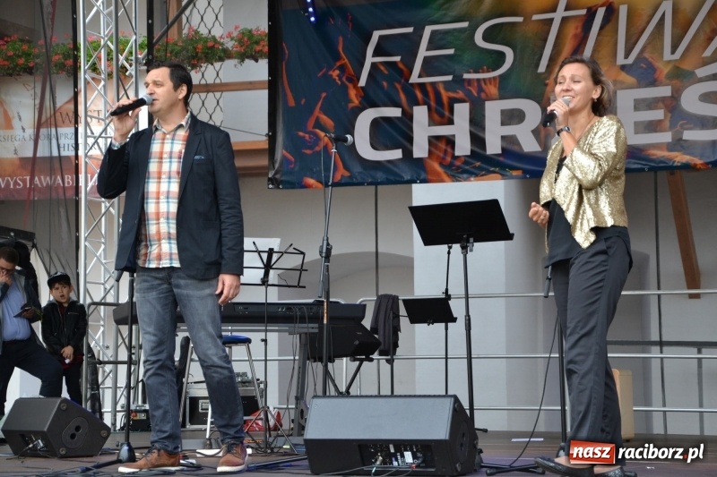 Zdjęcie w galerii na portalu naszraciborz.pl: Koncert uwielbienia kończy Festiwal Kultury Chrześcijańskiej w Raciborzu wiadomości z regionu