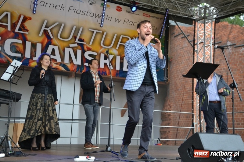 Zdjęcie w galerii na portalu naszraciborz.pl: Koncert uwielbienia kończy Festiwal Kultury Chrześcijańskiej w Raciborzu wiadomości z regionu