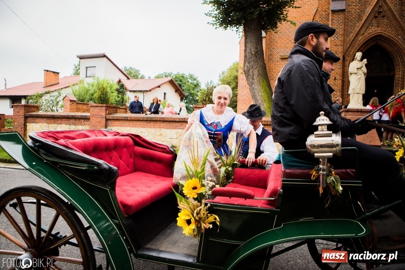 Zdjęcie w galerii na portalu naszraciborz.pl: Cyprzanów dziękował za tegoroczne plony wiadomości z regionu