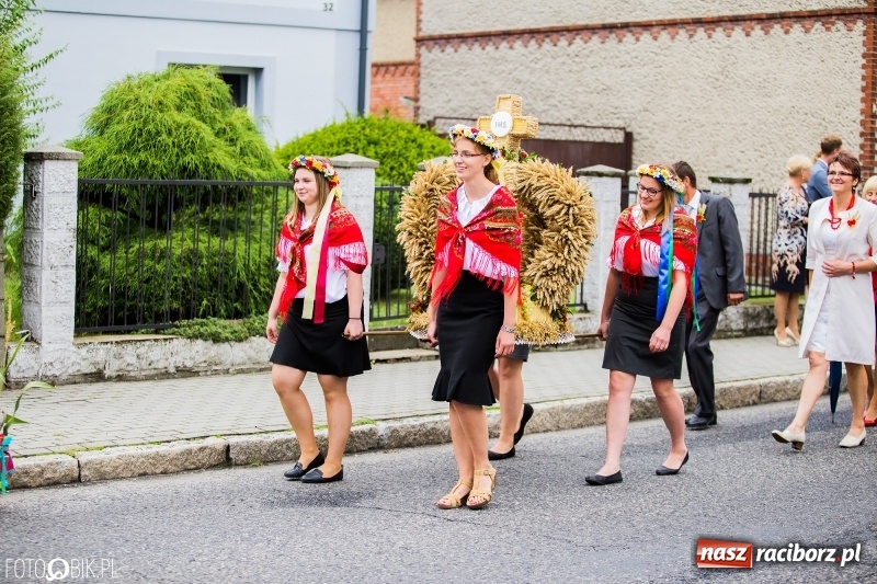 Zdjęcie w galerii na portalu naszraciborz.pl: Cyprzanów dziękował za tegoroczne plony wiadomości z regionu