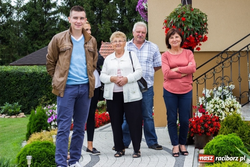 Zdjęcie w galerii na portalu naszraciborz.pl: Mąż rolnik poszukiwany, czyli kolorowe dożynki w Makowie wiadomości z regionu