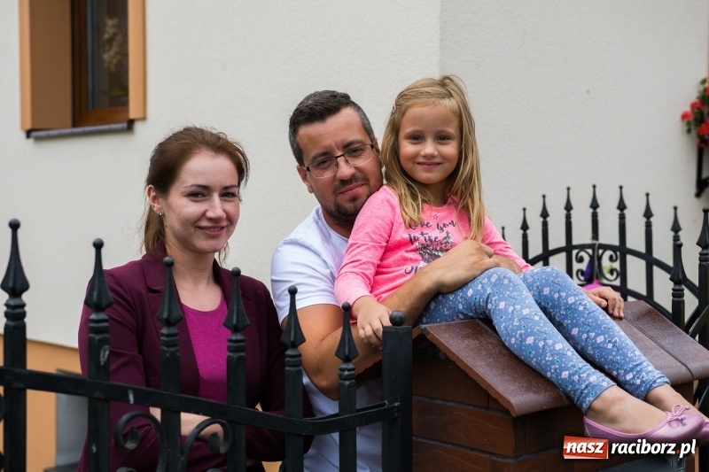 Zdjęcie w galerii na portalu naszraciborz.pl: Mąż rolnik poszukiwany, czyli kolorowe dożynki w Makowie wiadomości z regionu