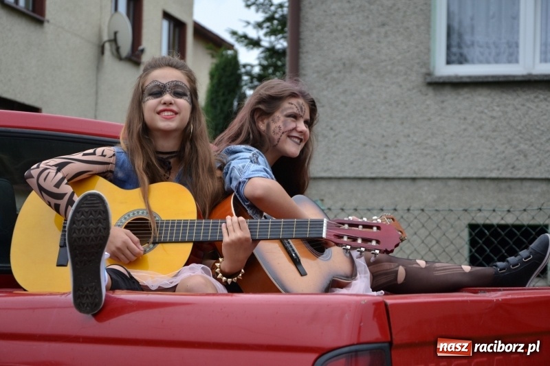 Zdjęcie w galerii na portalu naszraciborz.pl: Rockmanki i MasterChef Junior na dożynkach w Roszkowie  wiadomości z regionu