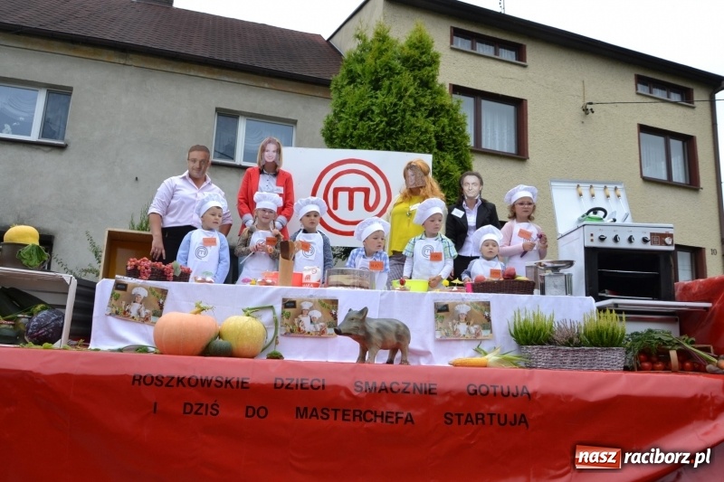 Zdjęcie w galerii na portalu naszraciborz.pl: Rockmanki i MasterChef Junior na dożynkach w Roszkowie  wiadomości z regionu