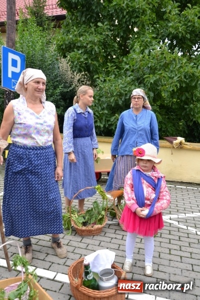Zdjęcie w galerii na portalu naszraciborz.pl: Rockmanki i MasterChef Junior na dożynkach w Roszkowie  wiadomości z regionu