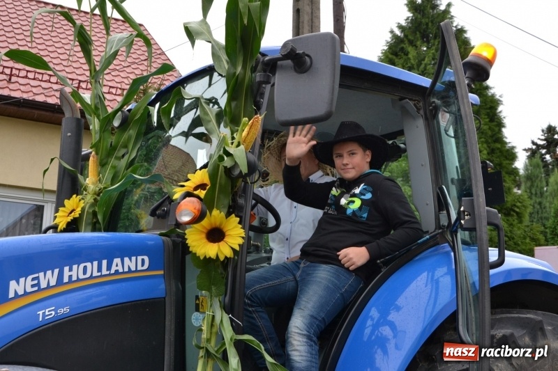 Zdjęcie w galerii na portalu naszraciborz.pl: Rockmanki i MasterChef Junior na dożynkach w Roszkowie  wiadomości z regionu