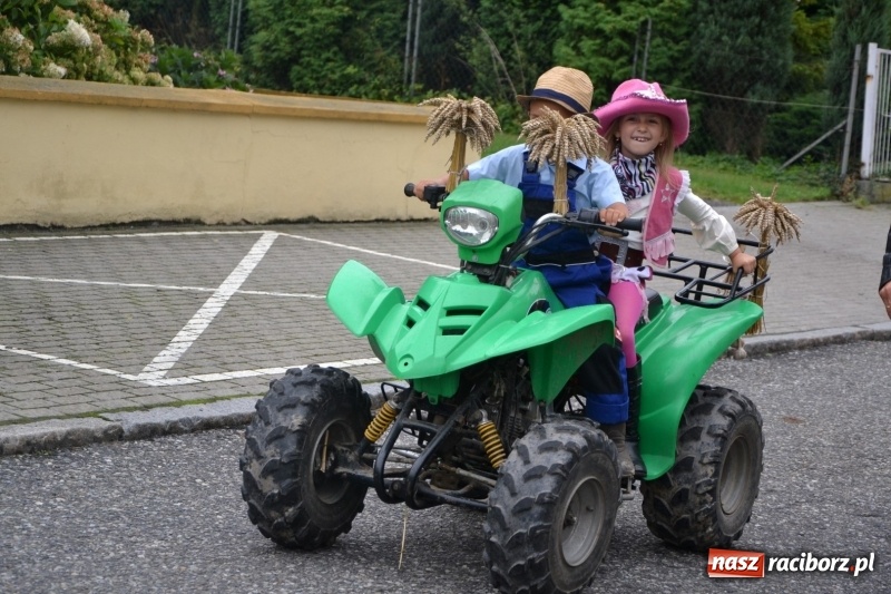 Zdjęcie w galerii na portalu naszraciborz.pl: Rockmanki i MasterChef Junior na dożynkach w Roszkowie  wiadomości z regionu