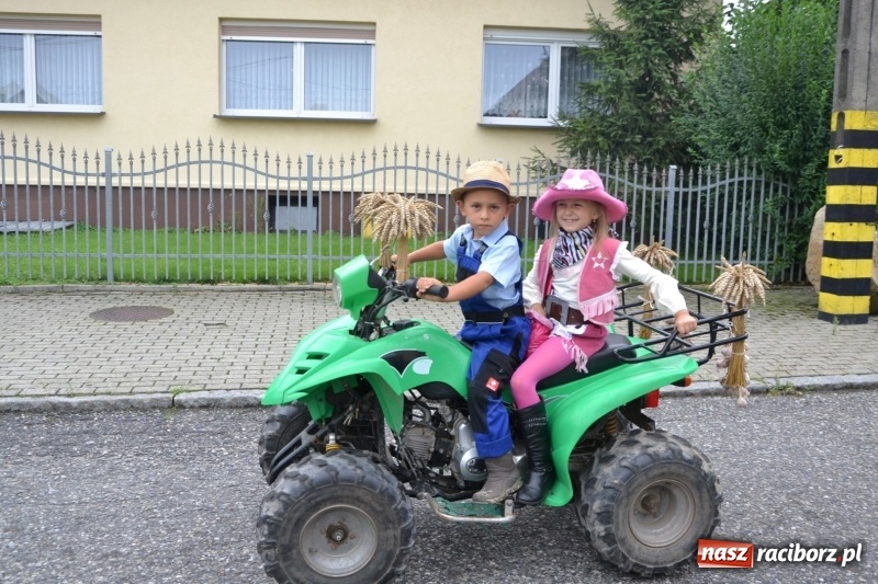 Zdjęcie w galerii na portalu naszraciborz.pl: Rockmanki i MasterChef Junior na dożynkach w Roszkowie  wiadomości z regionu