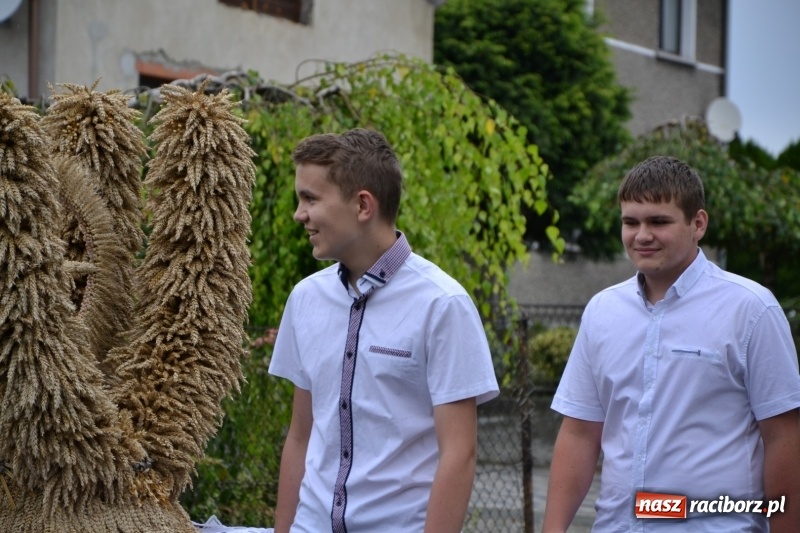 Zdjęcie w galerii na portalu naszraciborz.pl: Rockmanki i MasterChef Junior na dożynkach w Roszkowie  wiadomości z regionu