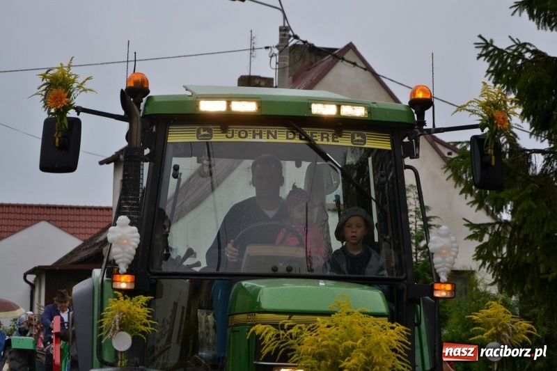 Zdjęcie w galerii na portalu naszraciborz.pl: Rockmanki i MasterChef Junior na dożynkach w Roszkowie  wiadomości z regionu
