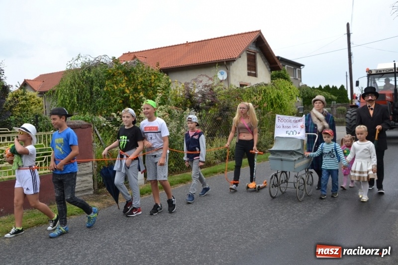 Zdjęcie w galerii na portalu naszraciborz.pl: Rockmanki i MasterChef Junior na dożynkach w Roszkowie  wiadomości z regionu