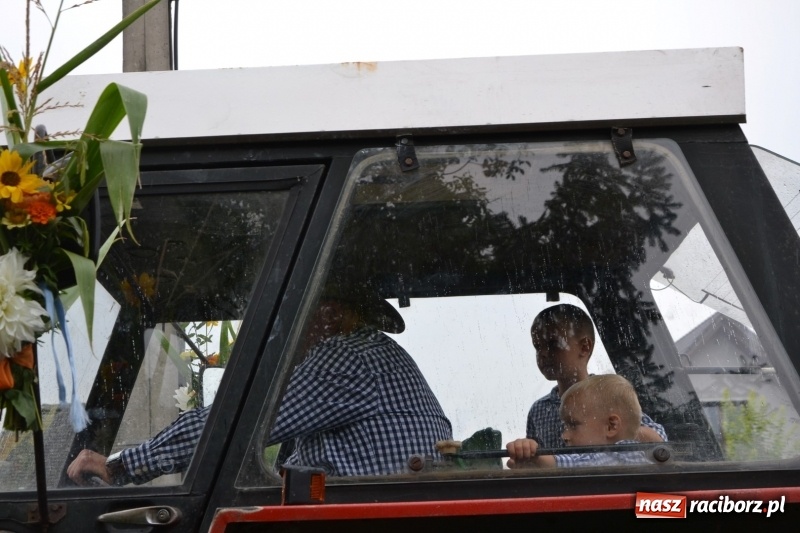 Zdjęcie w galerii na portalu naszraciborz.pl: Rockmanki i MasterChef Junior na dożynkach w Roszkowie  wiadomości z regionu