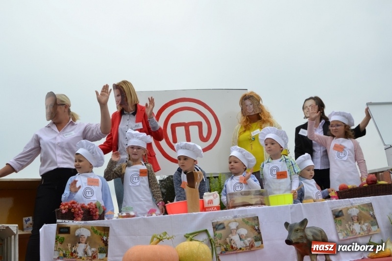 Zdjęcie w galerii na portalu naszraciborz.pl: Rockmanki i MasterChef Junior na dożynkach w Roszkowie  wiadomości z regionu