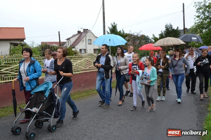 Zdjęcie w galerii na portalu naszraciborz.pl: Rockmanki i MasterChef Junior na dożynkach w Roszkowie  wiadomości z regionu