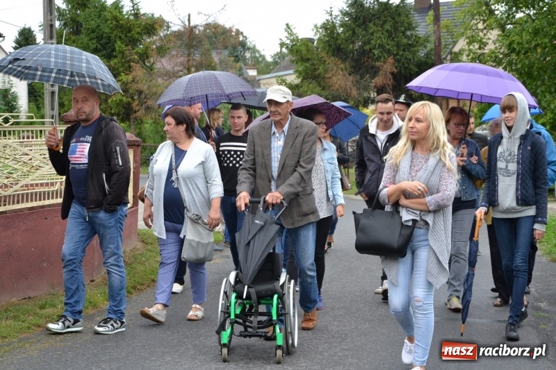 Zdjęcie w galerii na portalu naszraciborz.pl: Rockmanki i MasterChef Junior na dożynkach w Roszkowie  wiadomości z regionu