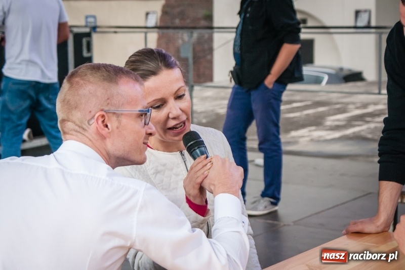 Zdjęcie w galerii na portalu naszraciborz.pl: Memoriałowy turniej Papier, kamień, nożyce za nami wiadomości z regionu