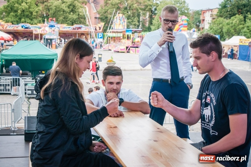 Zdjęcie w galerii na portalu naszraciborz.pl: Memoriałowy turniej Papier, kamień, nożyce za nami wiadomości z regionu