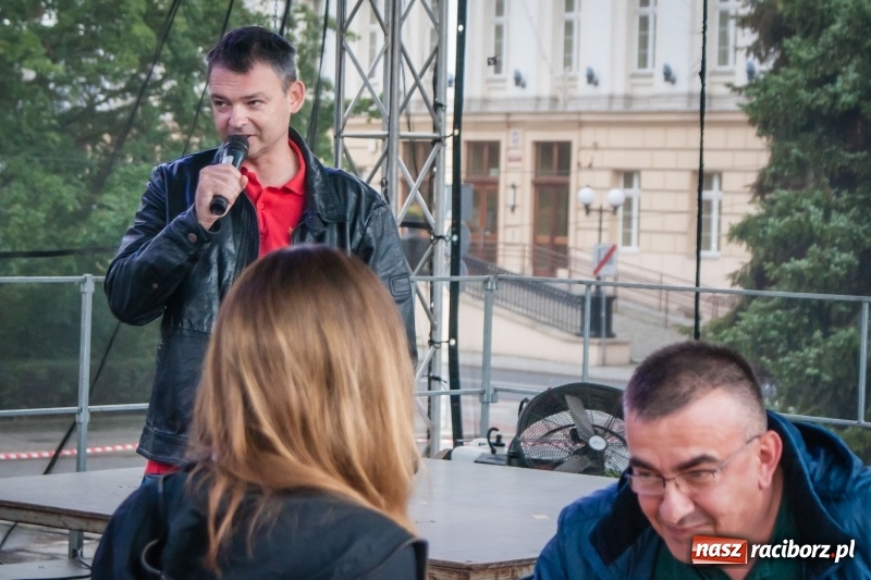 Zdjęcie w galerii na portalu naszraciborz.pl: Memoriałowy turniej Papier, kamień, nożyce za nami wiadomości z regionu