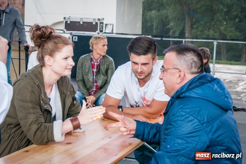 Zdjęcie w galerii na portalu naszraciborz.pl: Memoriałowy turniej Papier, kamień, nożyce za nami wiadomości z regionu