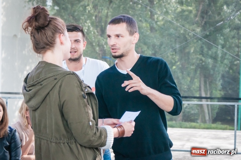 Zdjęcie w galerii na portalu naszraciborz.pl: Memoriałowy turniej Papier, kamień, nożyce za nami wiadomości z regionu