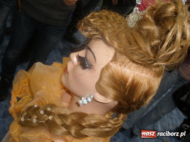 Zdjęcie w galerii na portalu naszraciborz.pl: W plecionkach najlepsza, w falach druga wiadomości z regionu