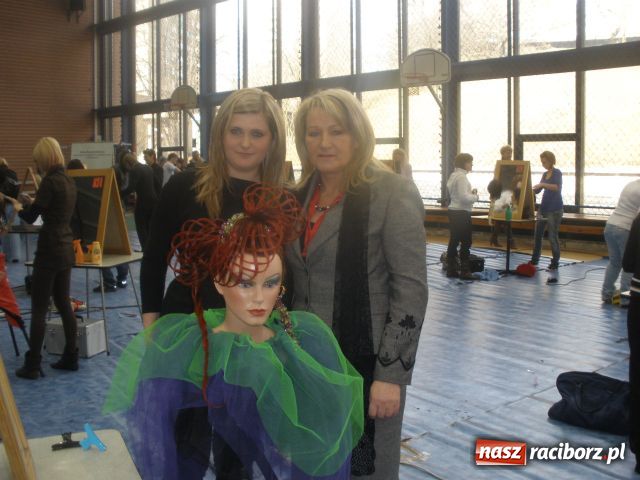 Zdjęcie w galerii na portalu naszraciborz.pl: W plecionkach najlepsza, w falach druga wiadomości z regionu