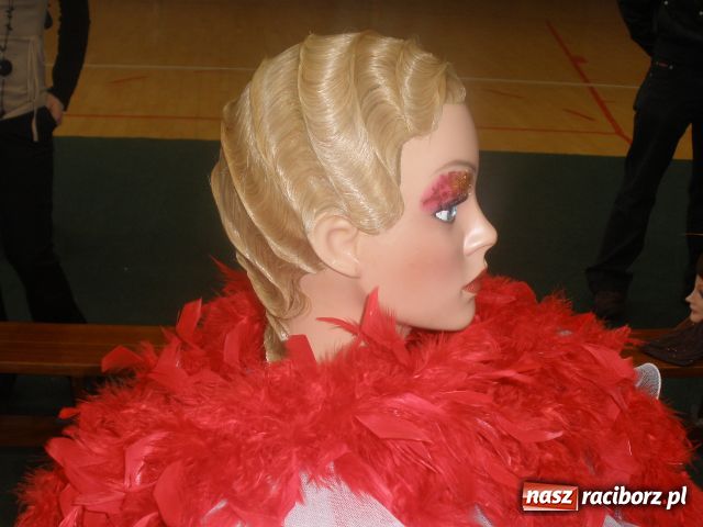 Zdjęcie w galerii na portalu naszraciborz.pl: W plecionkach najlepsza, w falach druga wiadomości z regionu