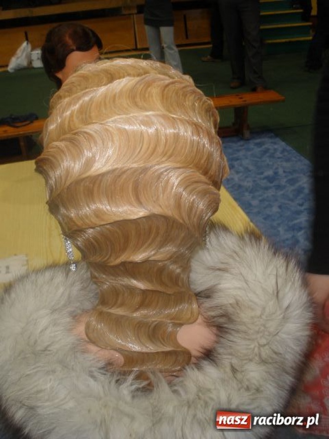 Zdjęcie w galerii na portalu naszraciborz.pl: W plecionkach najlepsza, w falach druga wiadomości z regionu