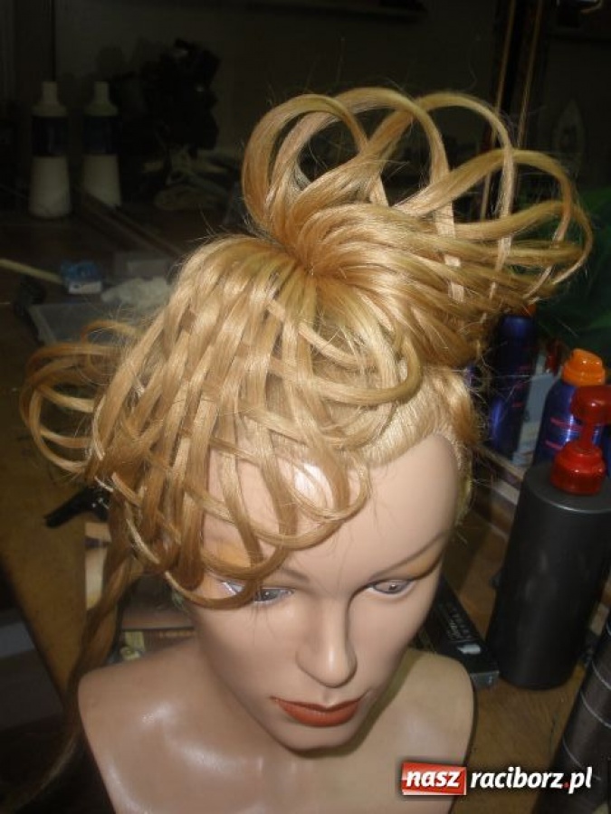 Zdjęcie w galerii na portalu naszraciborz.pl: W plecionkach najlepsza, w falach druga wiadomości z regionu