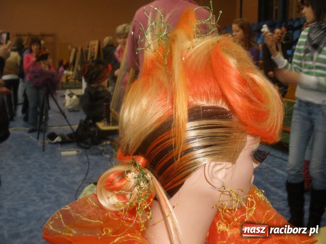 Zdjęcie w galerii na portalu naszraciborz.pl: W plecionkach najlepsza, w falach druga wiadomości z regionu